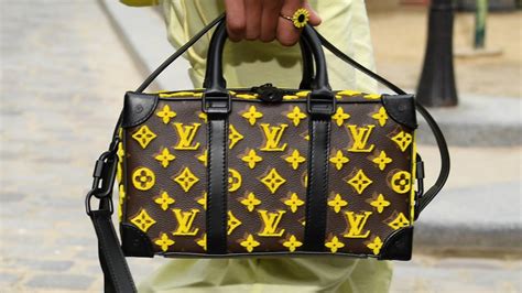 louis vuitton bags pay monthly|why is louis vuitton expensive.